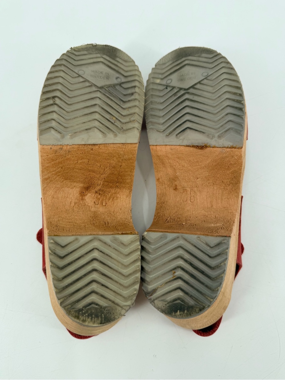 MIA Red Leather Anja Swedish Clogs 38 - Picture 6 of 7